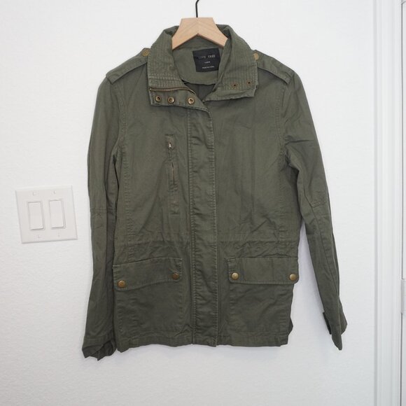 Love Tree: Green Zipper & Button up Jacket - Picture 1 of 7